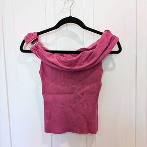 Abercrombie & Fitch Pink Magenta Off-Shoulder Ribbed Top With Gold Hardware